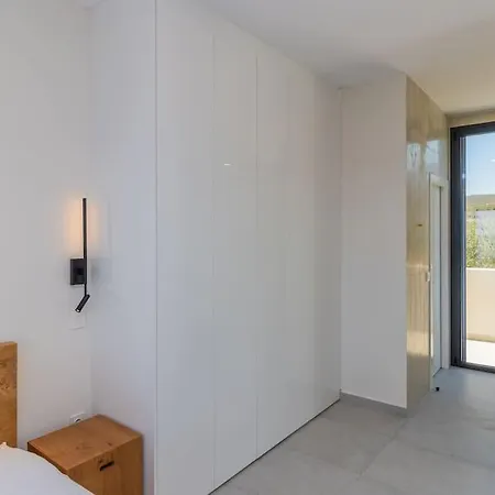 Ocean View 1111 Retreat *