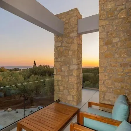 Ocean View 1111 Retreat Villa