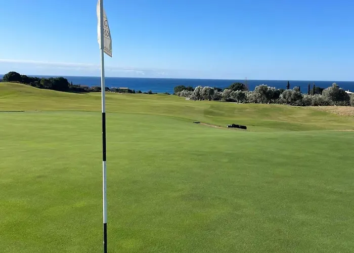 Ocean View 1111 Retreat Villa