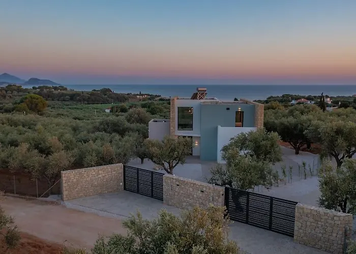 Ocean View 1111 Retreat Villa